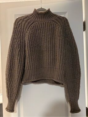 H&M Chunky Knit Brown Sweater Size Small